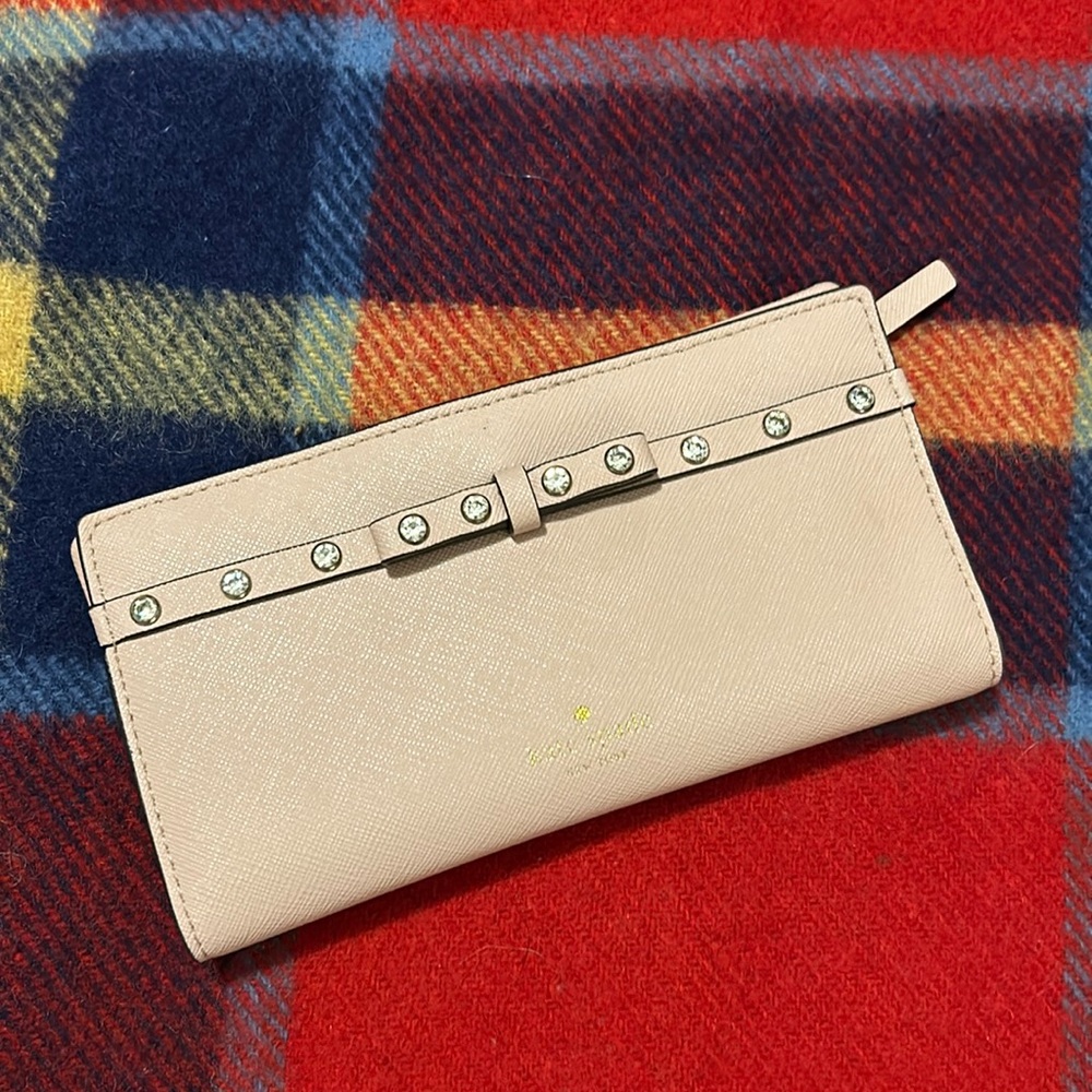 Kate Spade New York Stacy Laurel Way Jeweled Leather Wallet in Pink WLRU5192